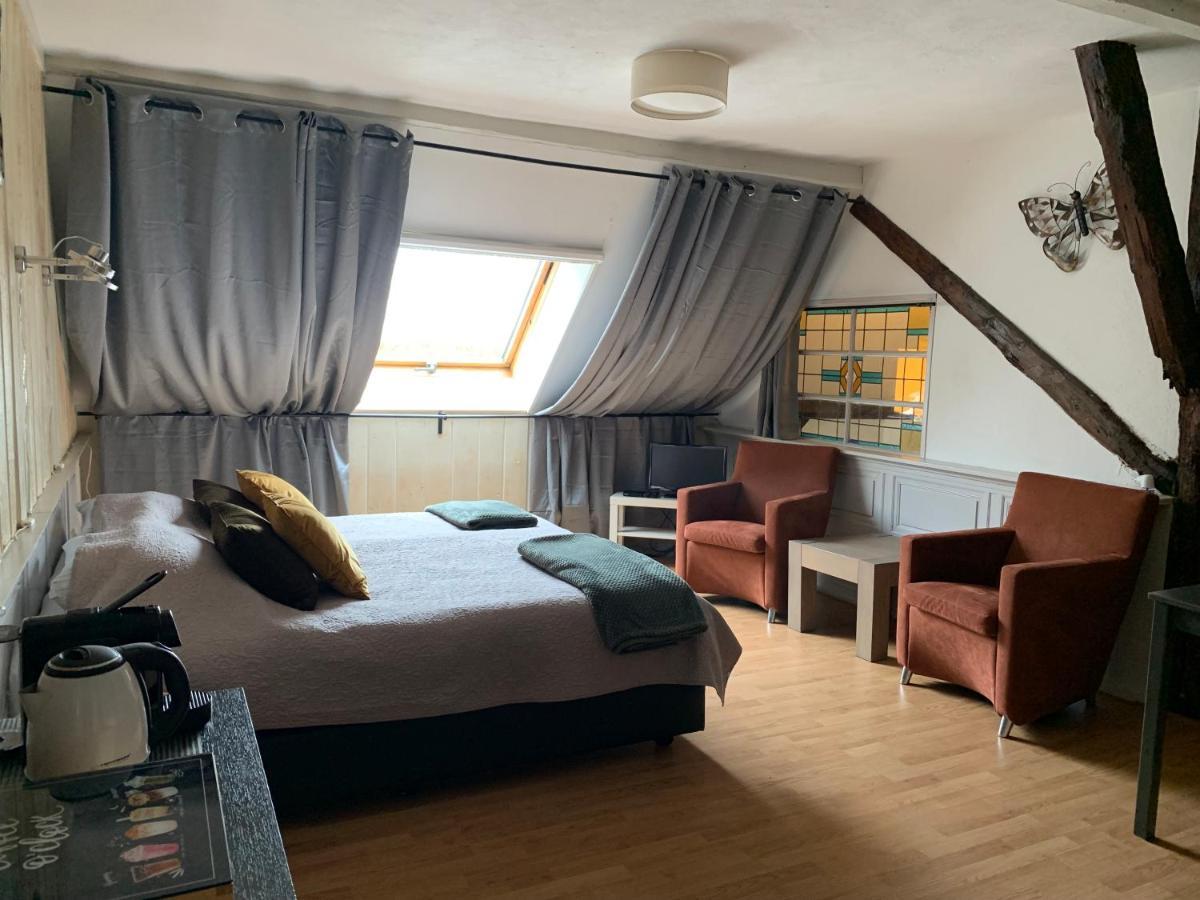 Bed And Breakfast De Salix Hitzum Exterior foto